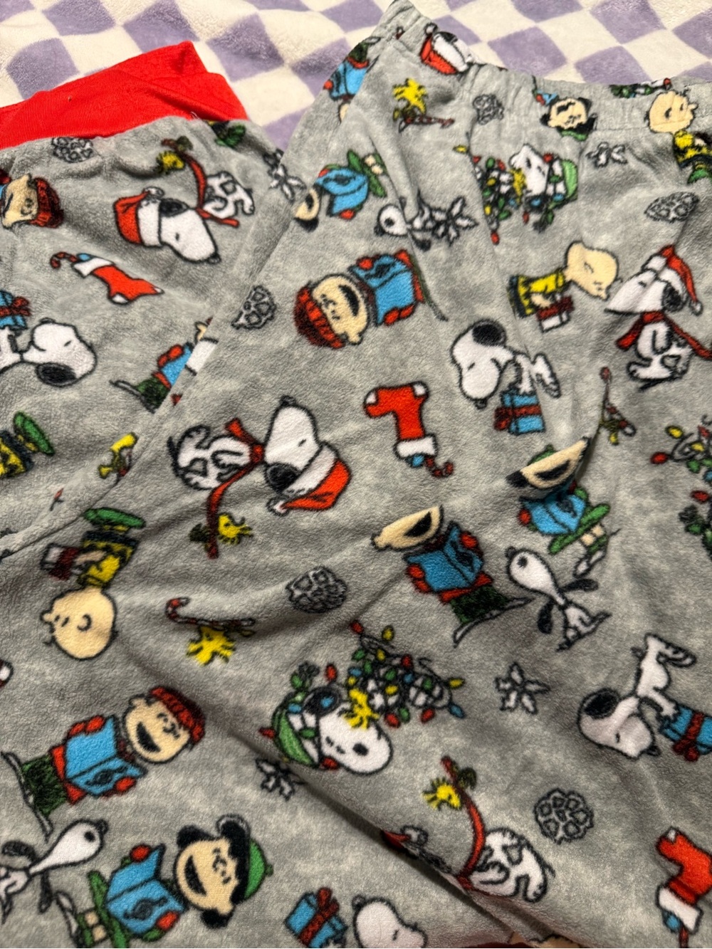 Peanuts Holiday Fleece Pants in Gray with Red, Blue, Green and Yellow Accents